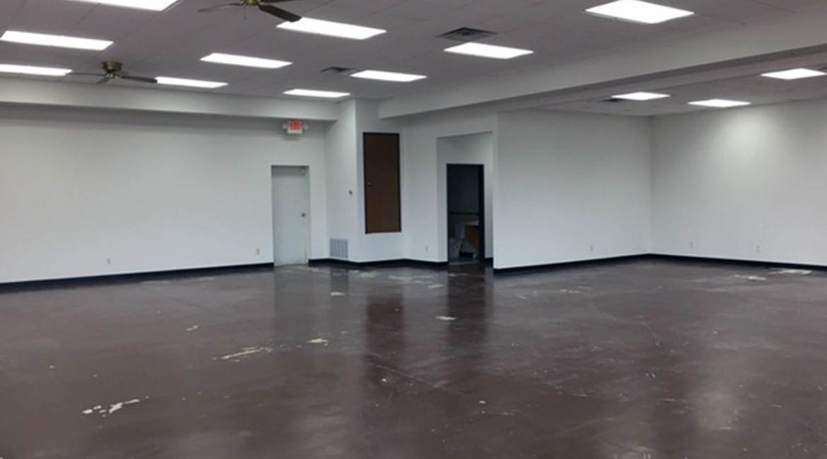 Retail Space w/Route 66 Frontage